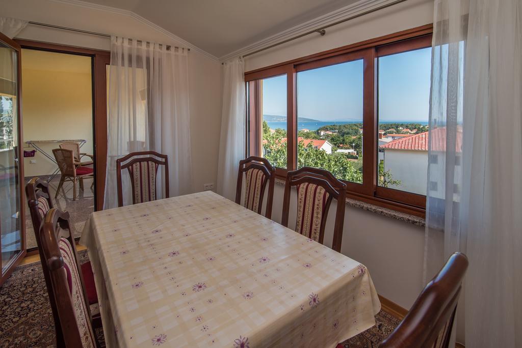 Apartman Slavko Krk Town Exteriör bild