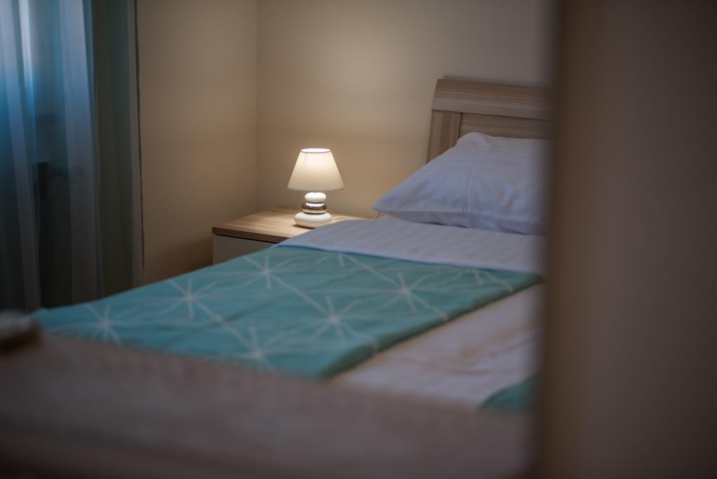 Apartman Slavko Krk Town Exteriör bild